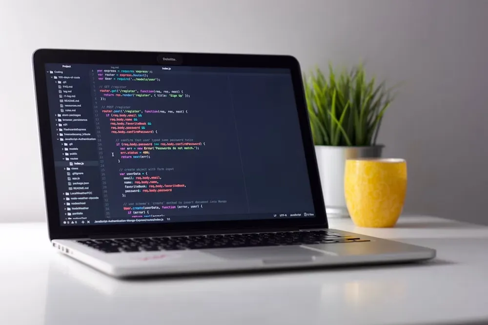 Écran de code illustrant l'automatisation de tâches